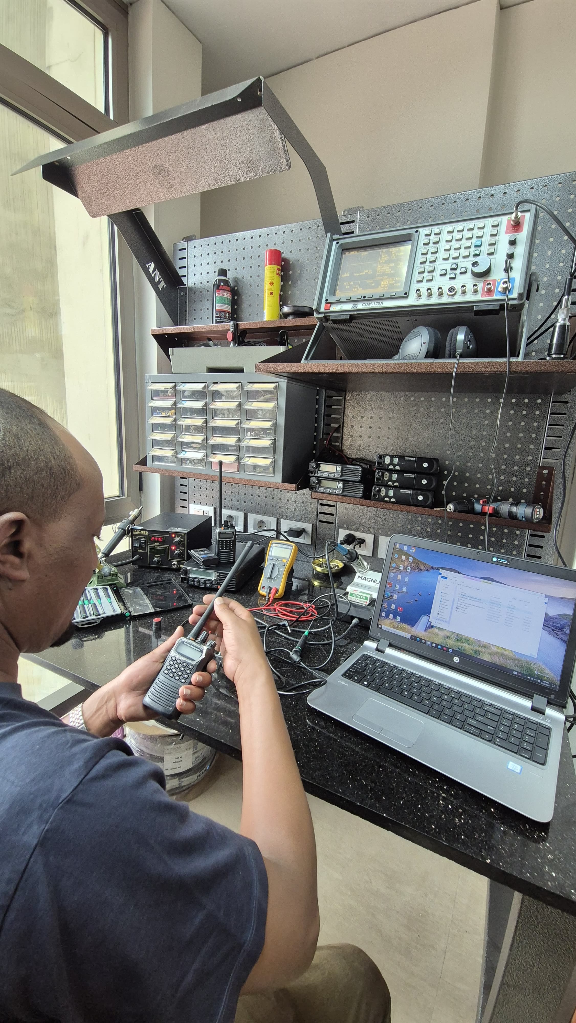 Power and connectivity testing in workshop environment